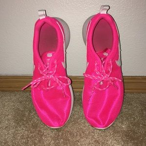 Neon Pink Nike Roshe
